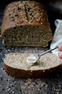לחם טחינה טבעוני ללא גלוטן כשר לפסח