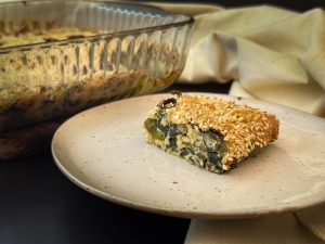 פשטידת מנגולד ובצל ירוק טבעונית - ללא גלוטן , מלאה חלבון ומזינה - VegaNati